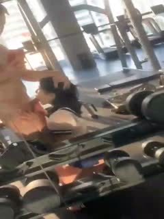 #精选 #私拍 淫荡健身学生口爆教练大肉棒 (1)