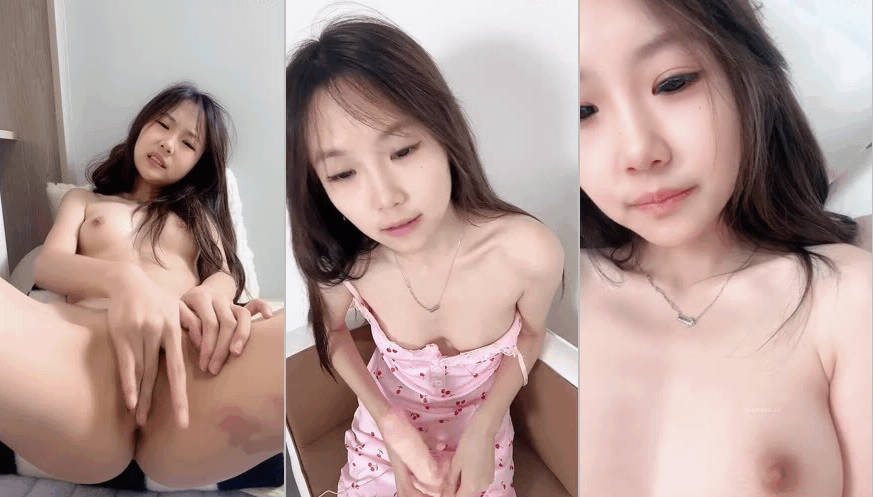 甜美淫少女【小伊】疯狂自慰天天深喉口爆狠狠操01 (2)